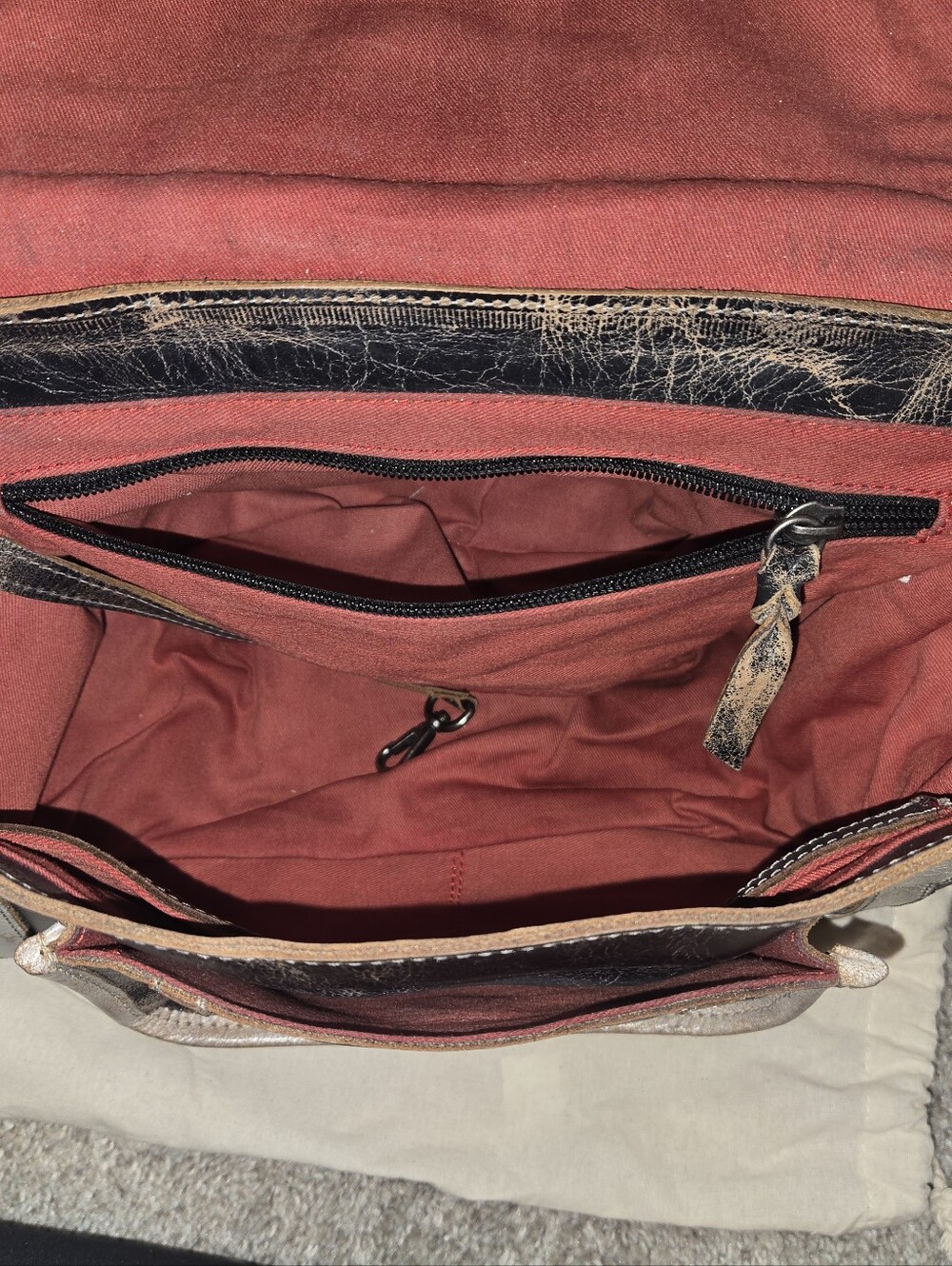 Bed|Stu Gilda crossbody NWT includes dust bag - Picture 3 of 5